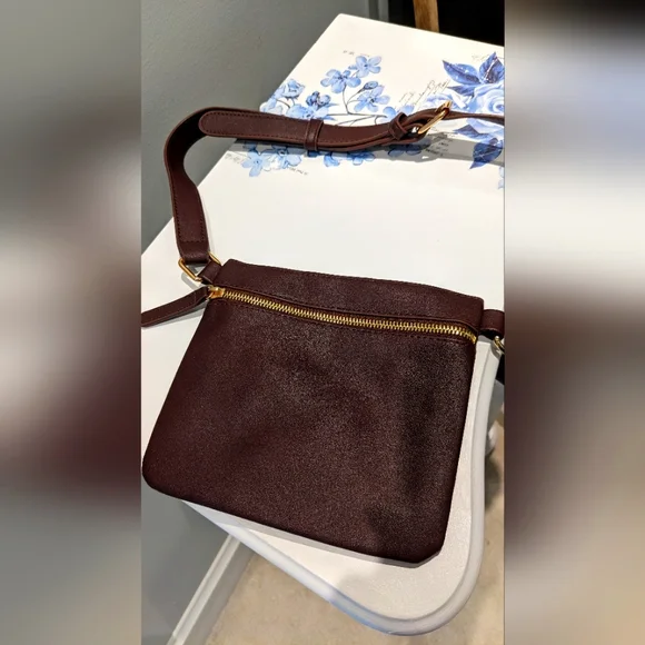 Lulu dharma square belt bag hotsell